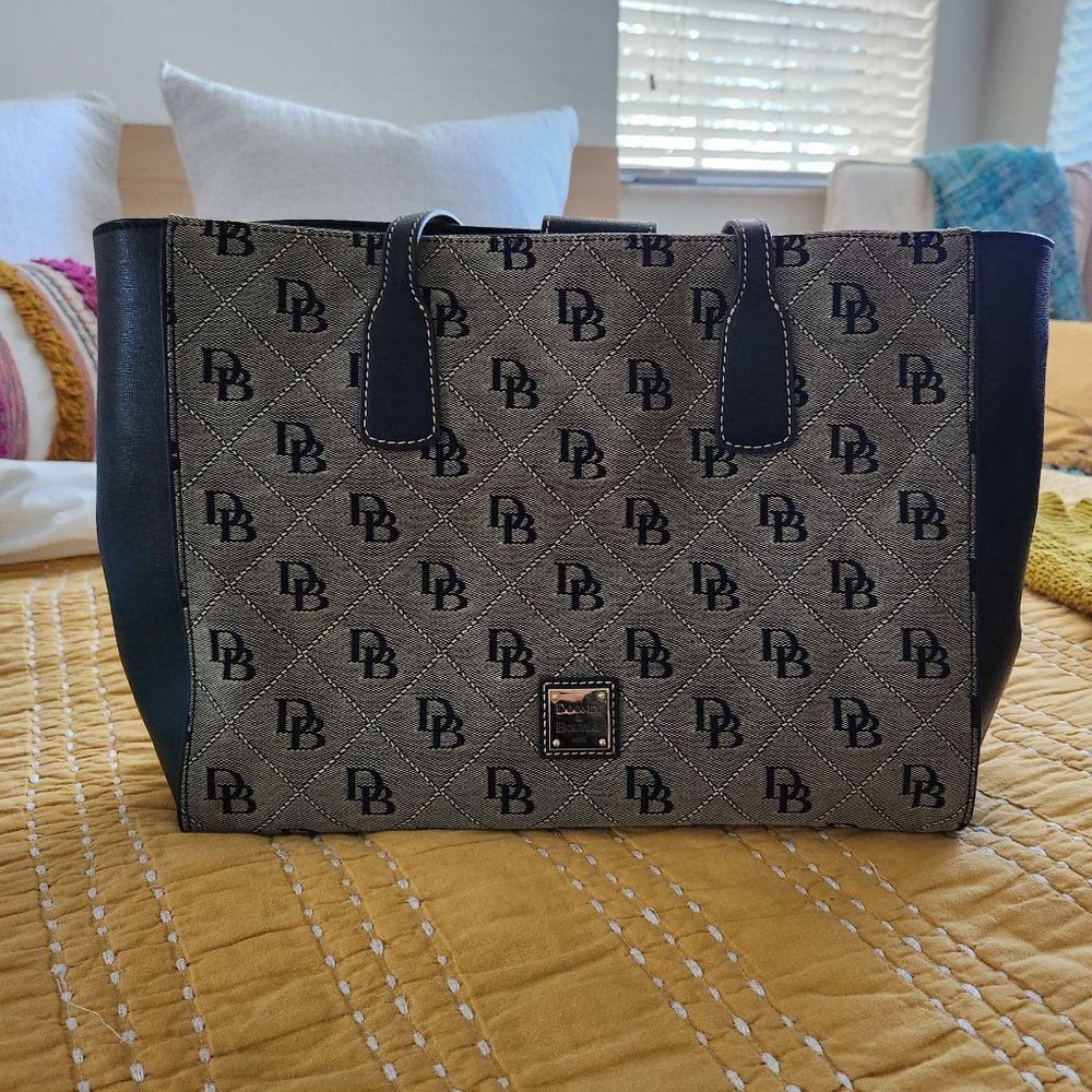 Dooney & Bourke Ashton Tote